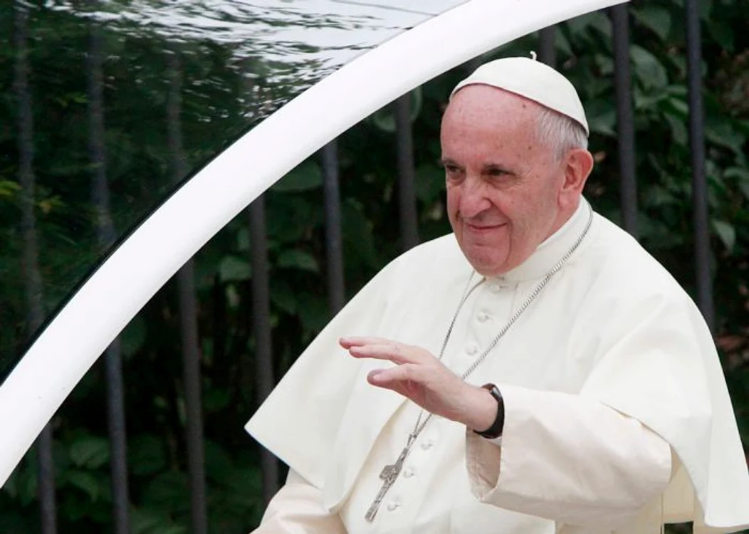 Papa Francisc a căzut înaintea începerii ceremonieiFoto: AP