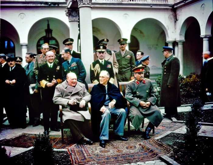Roosevelt în Churchill și Stalin la Ialta în 1945 FOTO Profimedia