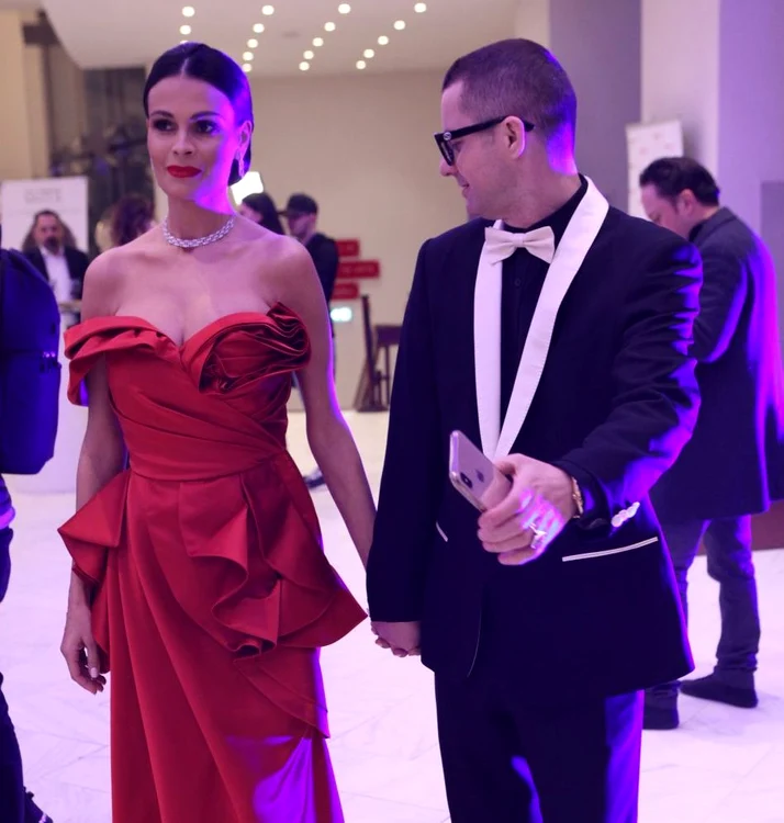 
    Anca Serea şi Adi Sînă, pe covorul roşu la Gala Premiilor Gopo  foto: Sever Gheorghe  
