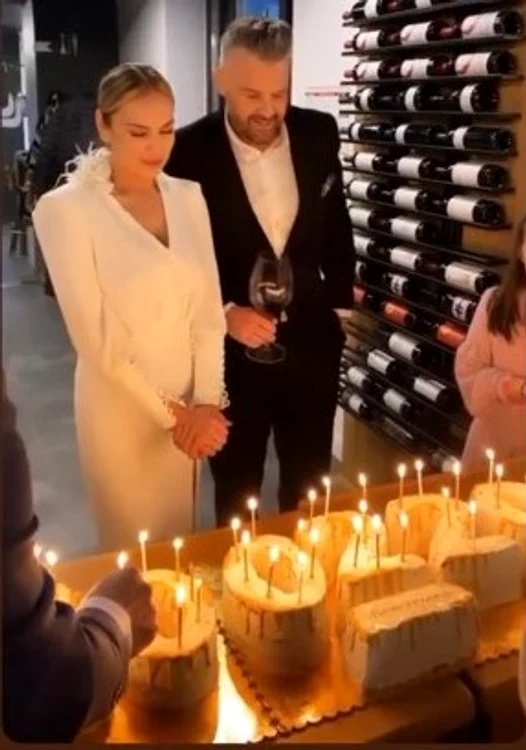 Mirii au avut tort cu data la care s-au cununat civil
