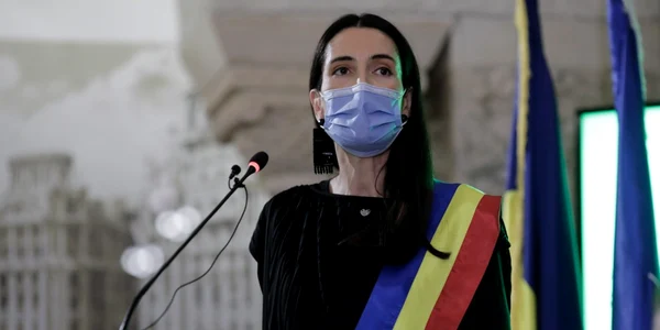 Depunere juramant primarie sector 1 Clotilde Armand USR 29 octombrie 2020 FOTO Inquam Photos / George Calin