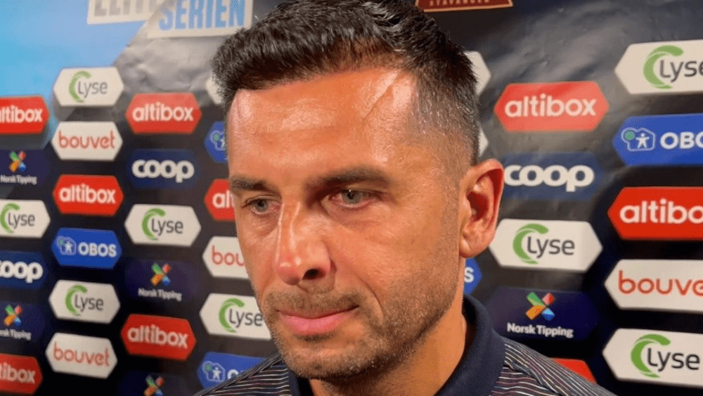 U Cluj - FCSB 2-1. Meci dezastruos pentru roș-albaștri, deși au jucat 30 de minute cu un om în plus