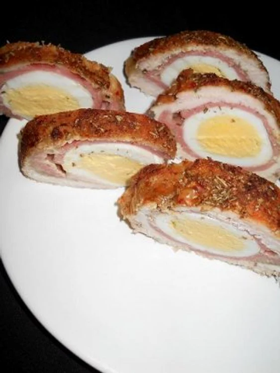 
    Ruladă de pui  