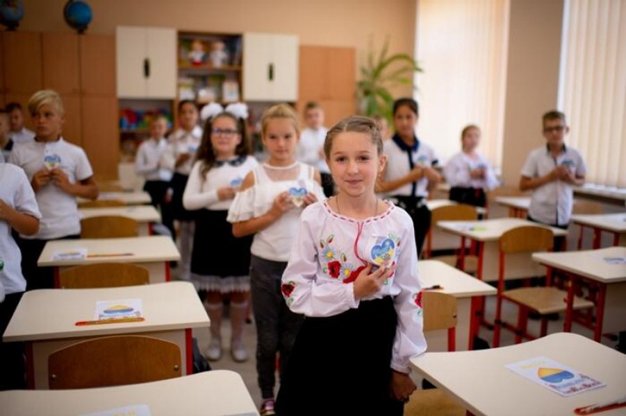 De ce Ucraina promovează „limba moldovenească” braț la braț cu Rusia agresoare?