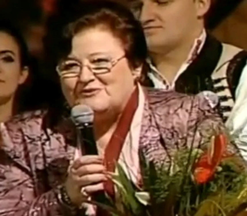 
    Mesajul vecinilor pentru Marioara Murărescu  