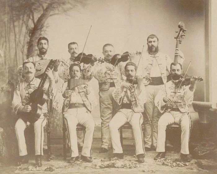 Lăutari romi la Expoziția Universală de la Paris, din 1889
