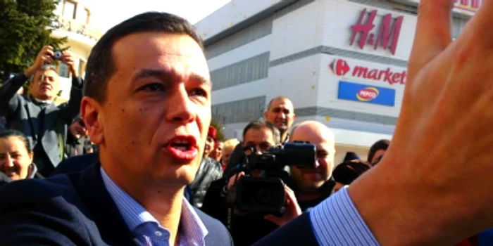 Sorin Grindeanu a fost susţinut de tarabagiii din Buzău