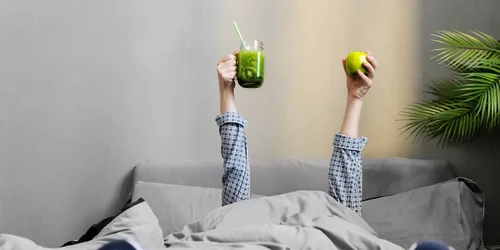 Alimentatie sanatoasa si somn Foto shutterstock 2083835914 jpg