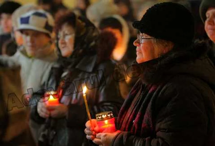 Braşovenii au luat Lumina Sfântă