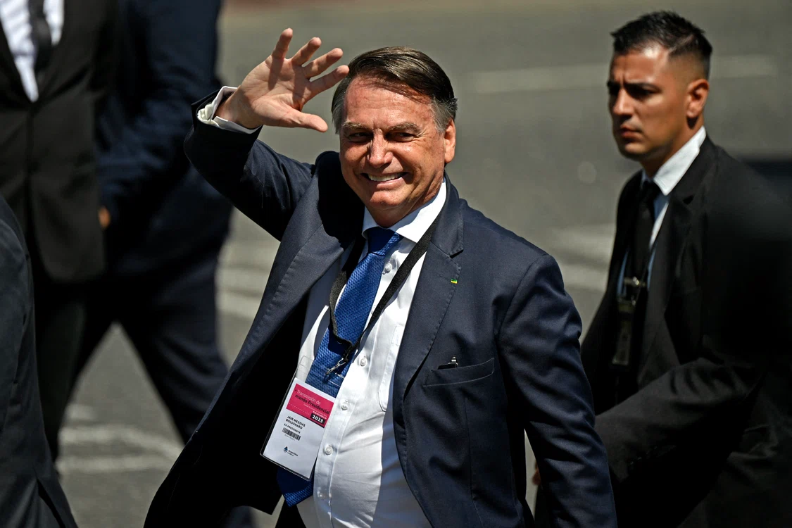Bolsonaro are de executat 37 de ani de închisoare. FOTO AFP