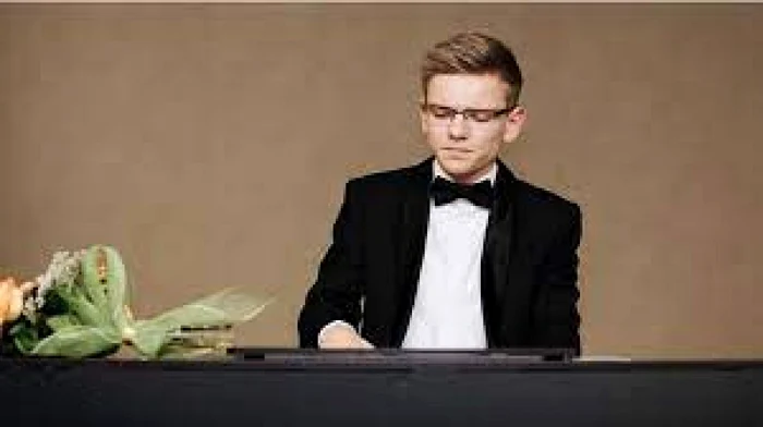 Pianistul Cadmiel Boţac