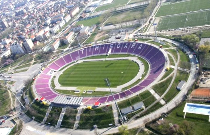 Stadion Dan Păltinişnau