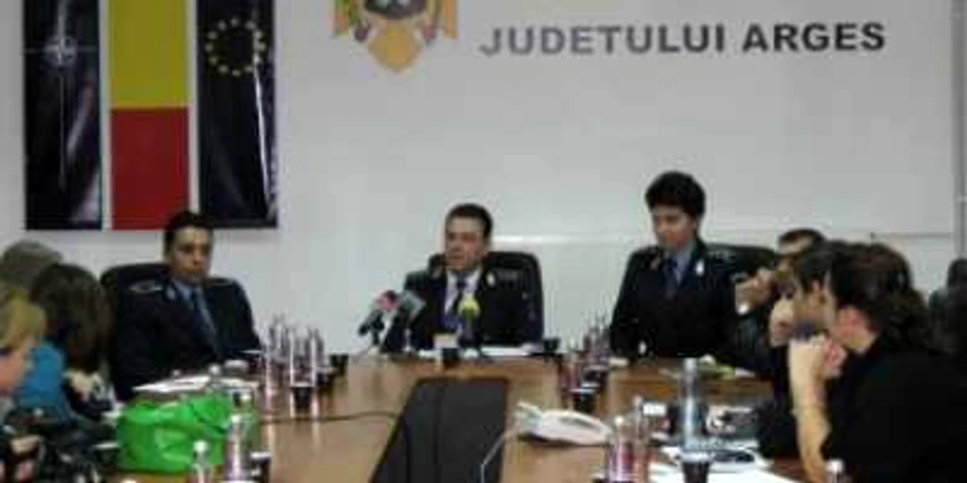 Piteşti: 24 de poliţişti au fost sancţionaţi disciplinar