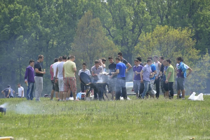 Iată cum au petrecut de 1 mai bucureştenii!