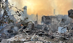 Război în Ucraina FOTO AFP - pagubele provocate de atacul rusesc în Sumî