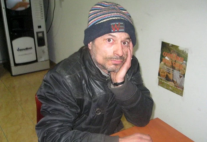 Bărbatul va fi cercetat pentru fals. FOTO: Poliţia Locală