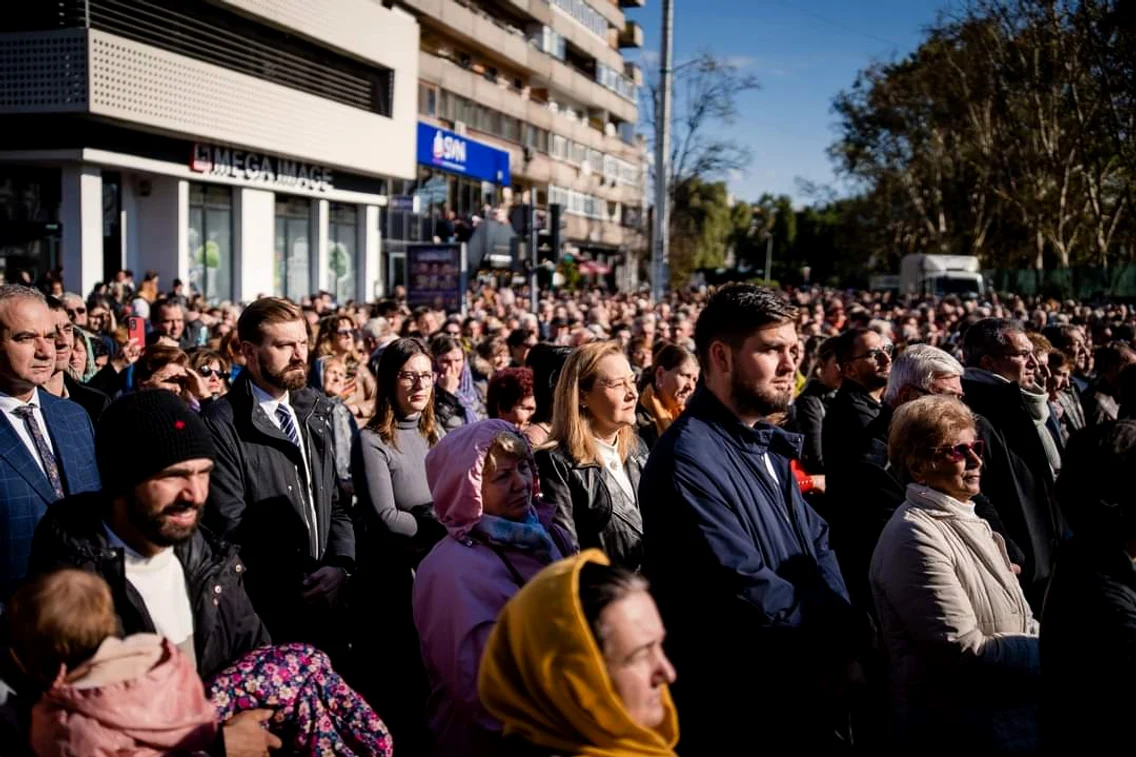 Elena Lasconi la Sf  Parascheva, Iași   Foto Facebook jpeg