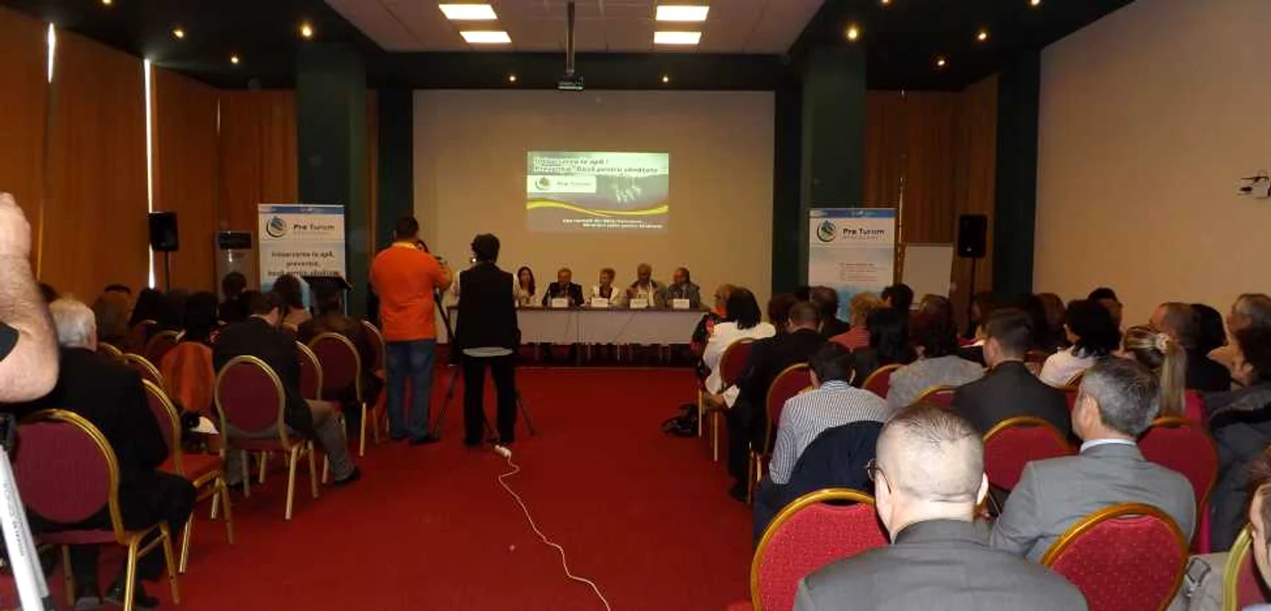 Participanţii la conferinţa naţională FOTO Corina Macavei