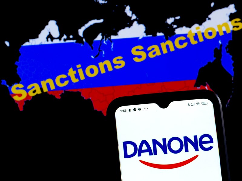 Rusia a preluat controlul asupra filialelor Danone și Carlsberg