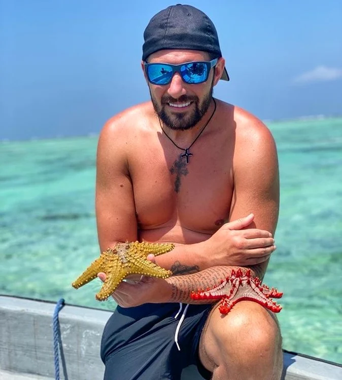 
    Cătălin Cazacu explorează Zanzibar încă din luna ianuarie  