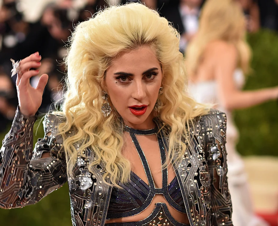 
    Gaga, imediat după examenul de conducereFoto: Instagram  