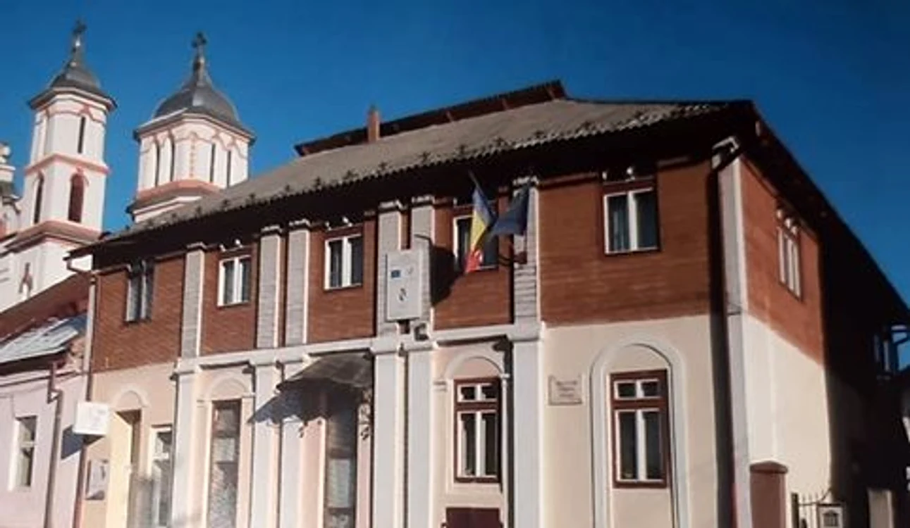 Muzeul de Istorie si Etnografie Viseu de Sus jpg jpeg