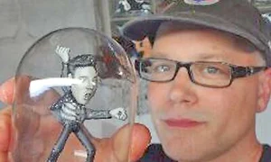 Americanul Steve Casino a făcut 223 de sculpturi în arahide şi alune jpeg