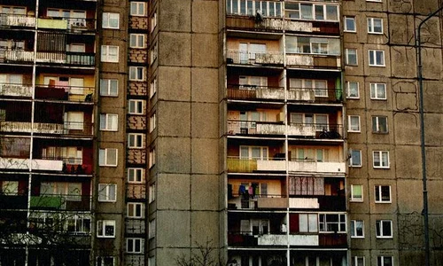Nicăieri de neînțeles, construit pentru nimeni jpeg