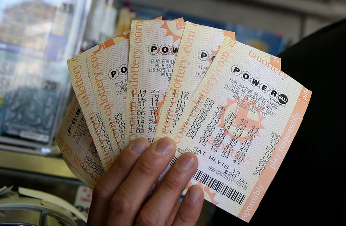 Un american a câștigat aproape un miliard de dolari la loto FOTO: Getty
