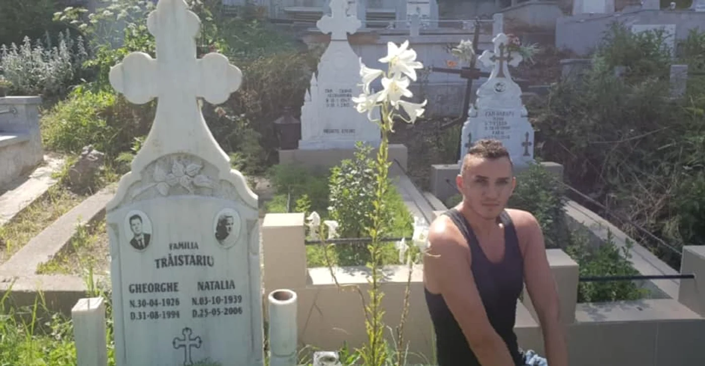 Mihai Trăistariu a trecut și pe la mormântul părinților