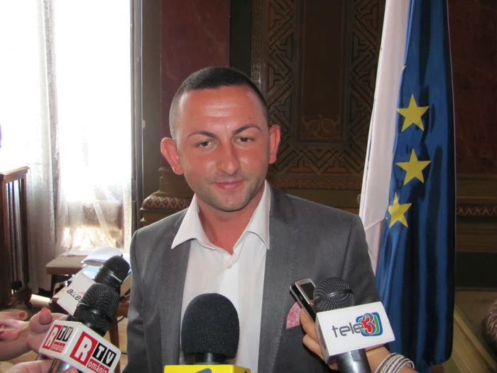 Primarul din Rovinari ar fi apelat la serviciile grupării Coldea Foto: Arhivă Adevărul