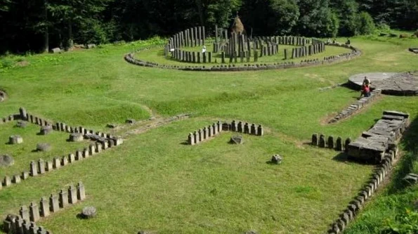 Dezastrul de la Cetăţile dacilor din Munţii Orăştie situri protejate UNESCO jpeg