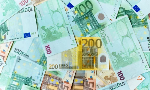 euro, freepik jpg