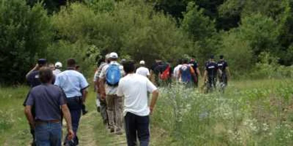 cautari batran disparut la tamna FOTO Corina Macavei 
