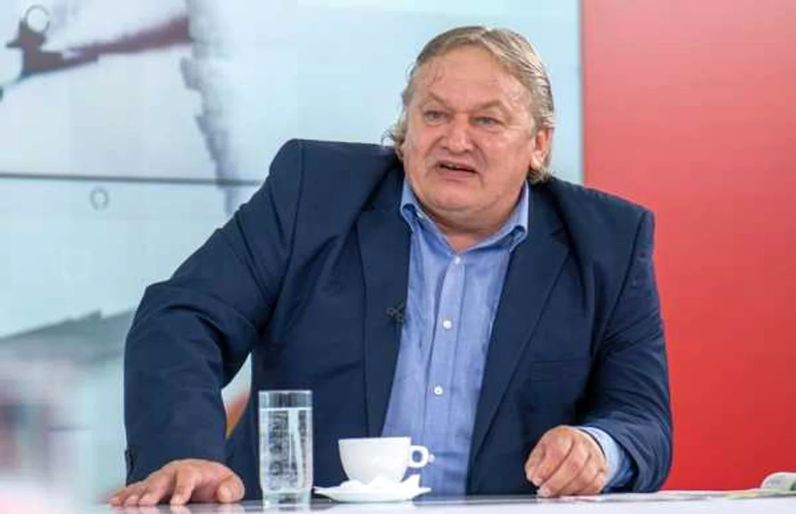 Dănuţ Lupu a rămas cu kilogramele în plus, deşi a făcut o altă schimbare în bine, renunţând la fumat