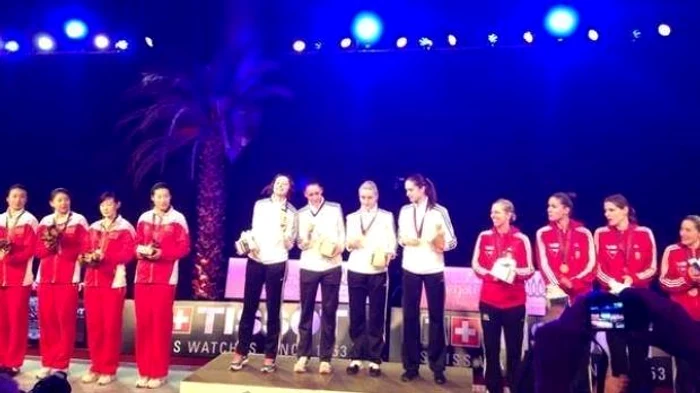 Echipa feminină de spadă a României, formată din Ana Maria Brânză, Simona Pop, Maria Udrea şi Raluca Sbârcia.