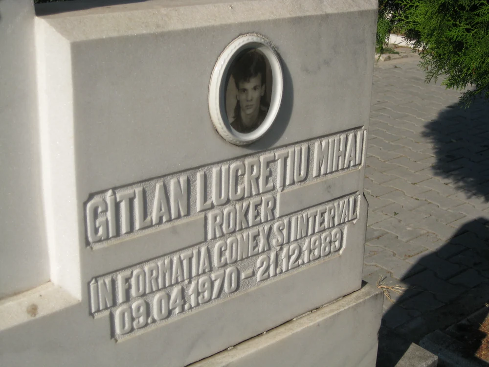 Aici sînt eroii dumneavoastră! jpeg
