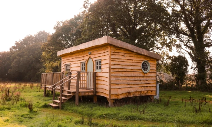 Reguli pentru construcția unei case pe limita de proprietate / foto: Shutterstock