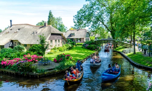 Localitatea Giethoorn, din Olanda FOTO Shutterstock 
