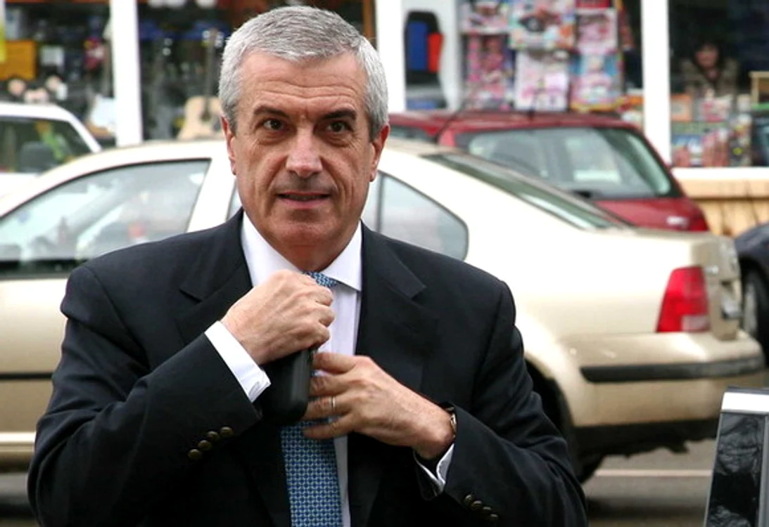 
    Călin Popescu Tăriceanu a venit vineri la DNA Braşov, unde a fost citat ca martor  