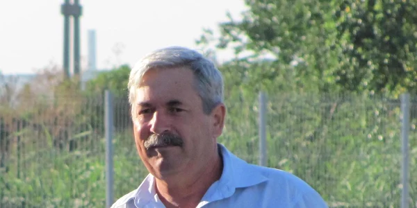 Primarul Gabi Ionaşcu deplânge dispariţia lui JR Ewing de România