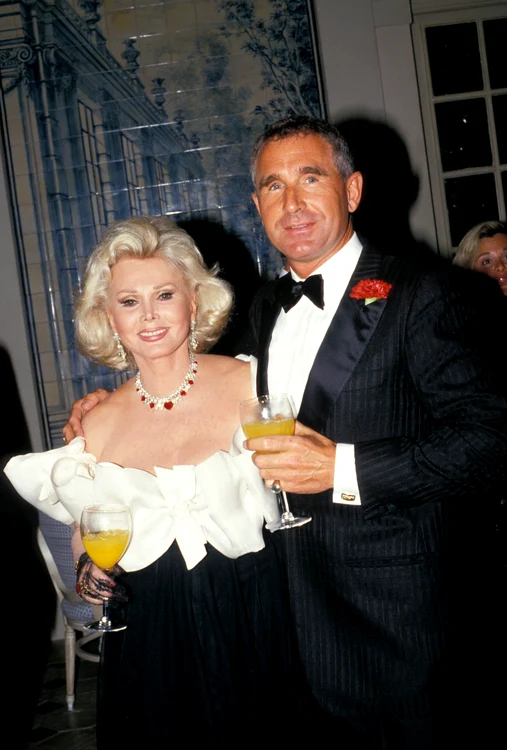 Zsa Zsa Gabor și soțul prinț Frederic von Anhalt profimedia 0154563291 jpg