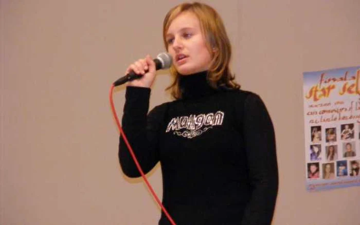 Satu Mare: Nagy Anita şi Bianca Oneţ „vocile anului 2009“ la finalul concursului „Star Select“-Carei