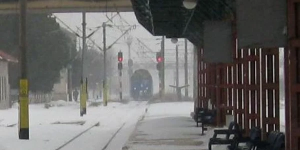 Trenurile au ajuns la destinaţie mai târziu cu o oră