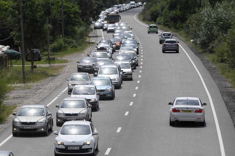 Valori de trafic crescute pe Valea Prahovei, Valea Oltului şi pe litoral