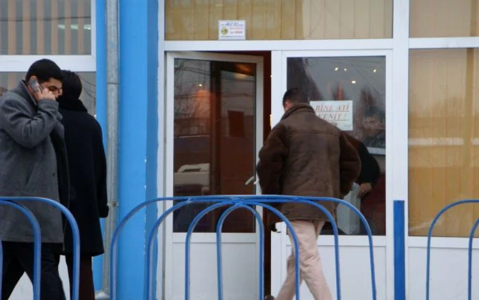 Petrecere la Consiliul Judeţean