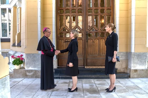Principesa Maria și Principesa Sofia la Nunțiatura Apostolică din București. FOTO: Dan Rădulescu, Casa Majestății Sale