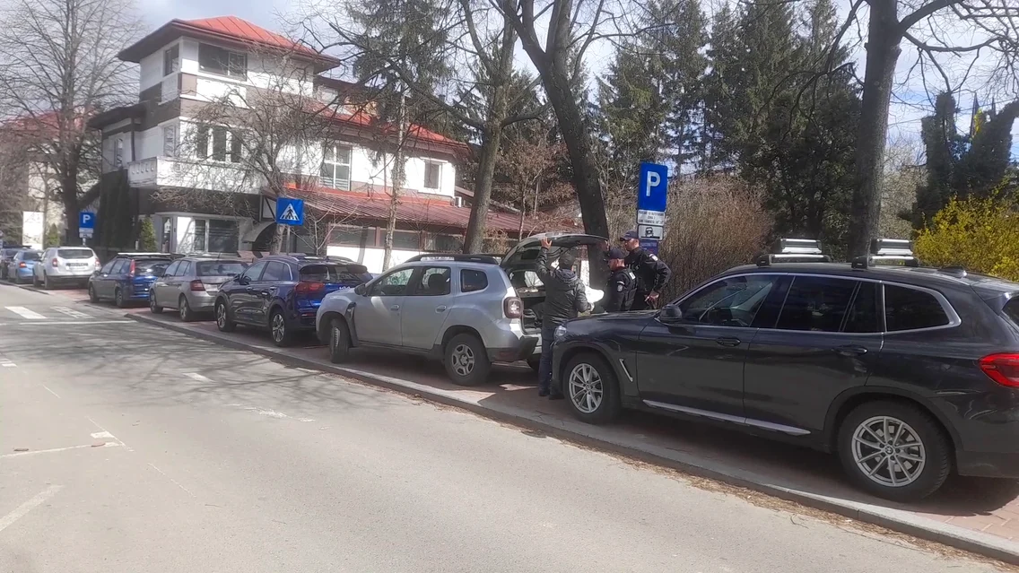 Percheziții DNA Suceava FOTO Alina Iosif 