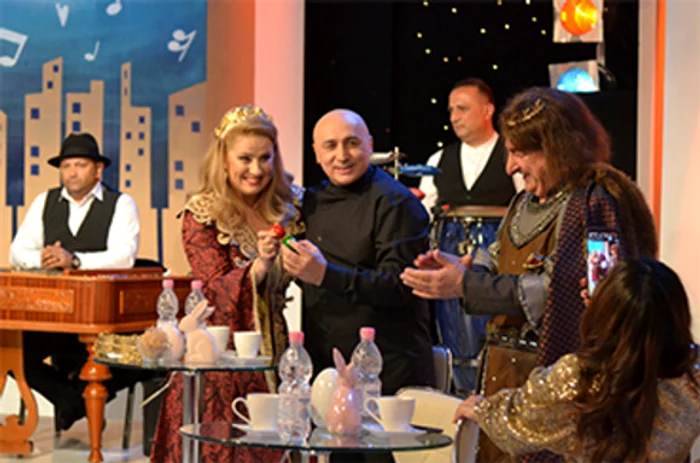Adrian Enache are invitați speciali la Național TV