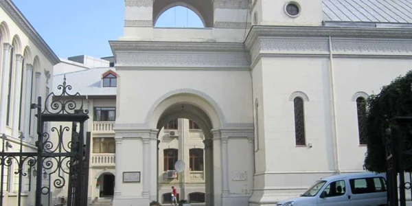biserica armeneasca